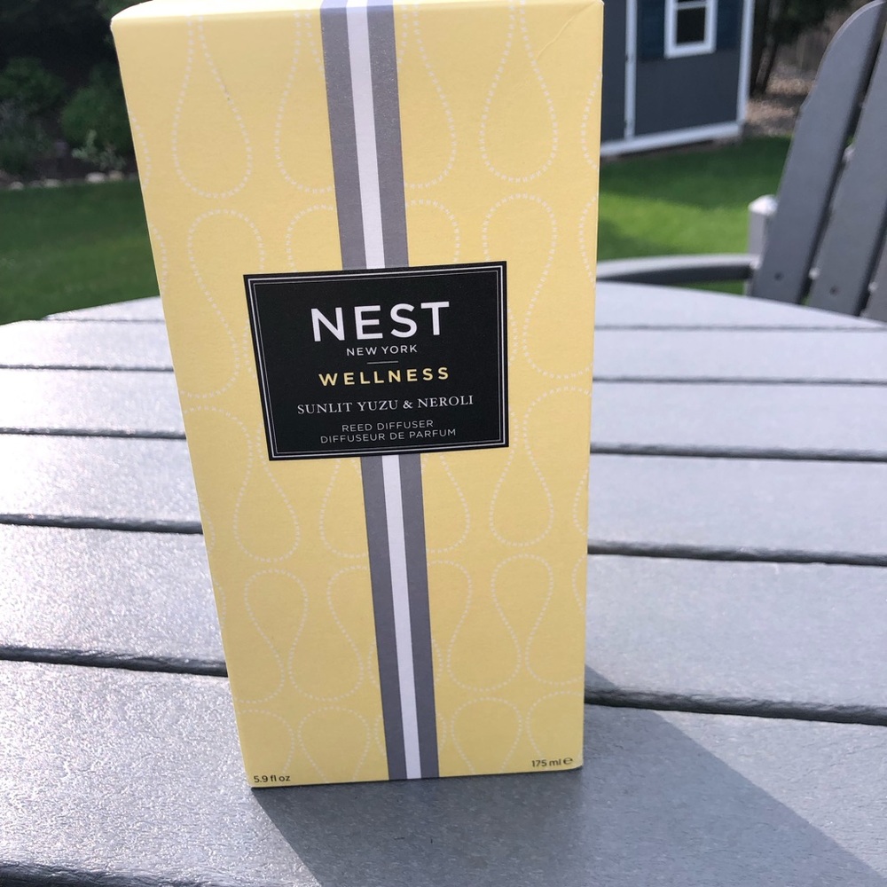 NEST Fragrances Wellness Sunlit Yuzu & Neroli Reed Diffuser - Yellow & Gray